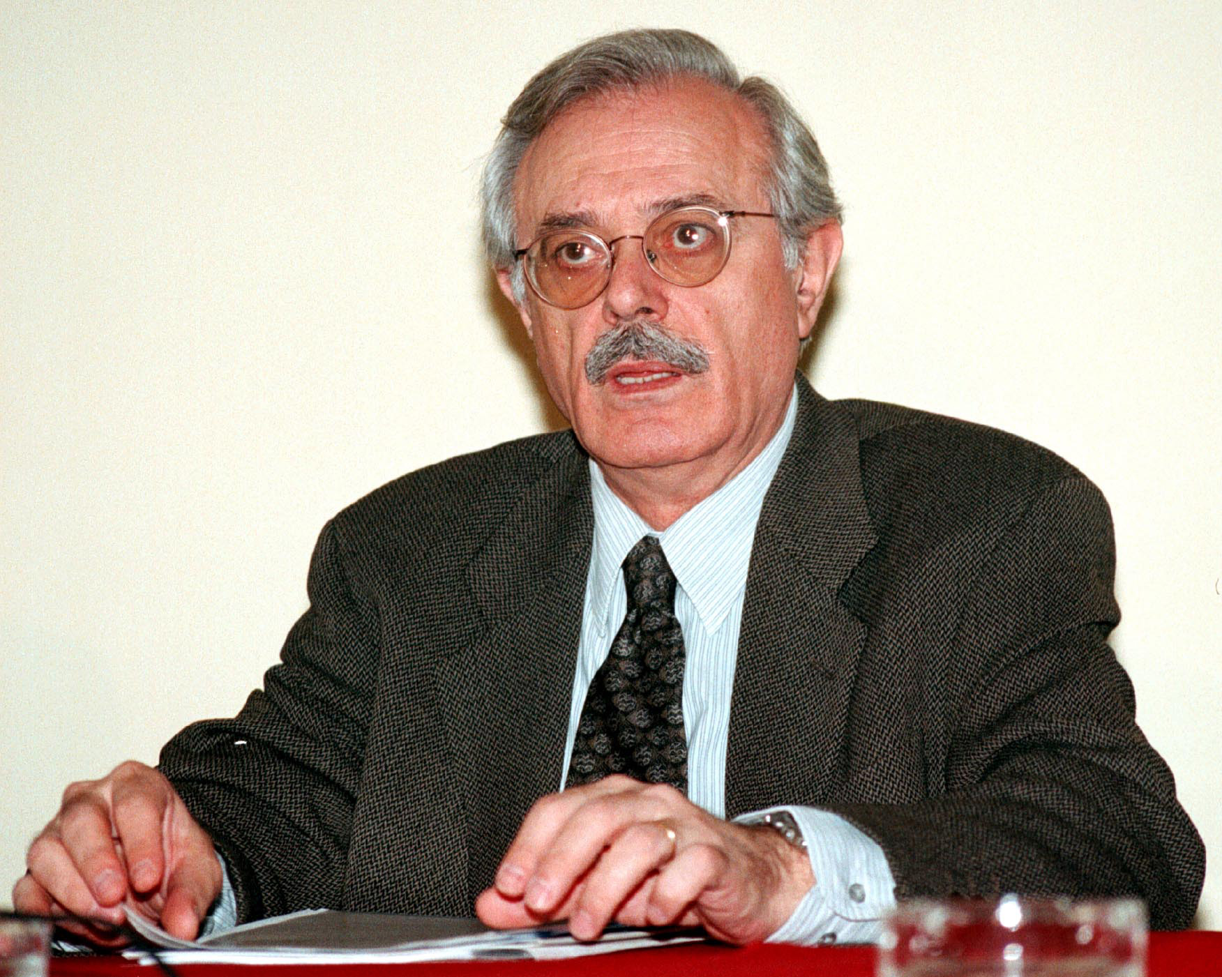 Η ΕΡΤ αποχαιρετά τον Νικηφόρο Αντωνόπουλο