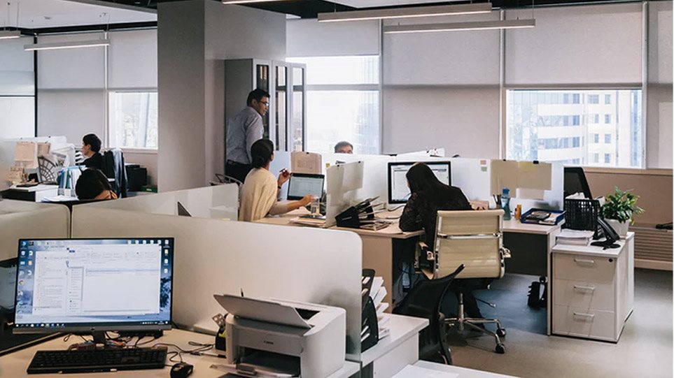 Τι προβλέπει το εργασιακό νομοσχέδιο που ψηφίζεται σήμερα στη Βουλή