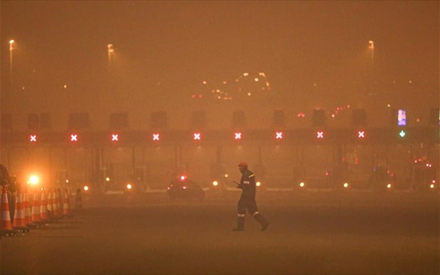 Πύρινος εφιάλτης σε Αττική, Β. Εύβοια, Ηλεία