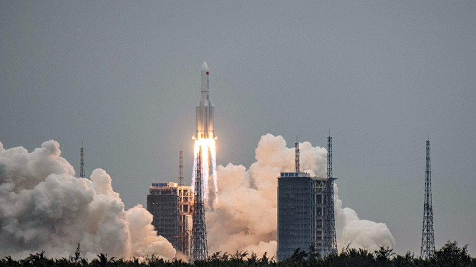 ΗΠΑ: Ανησυχία για “ανεξέλεγκτη επανείσοδο” κινεζικού πυραύλου στη γήινη ατμόσφαιρα