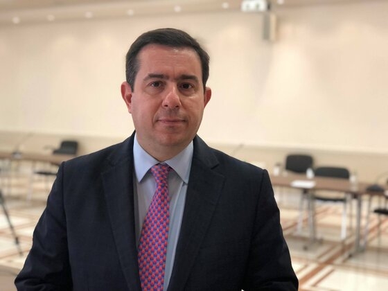 Υπ. Μετανάστευσης: Διεθνής διαγωνισμός για νέες δομές μεταναστών σε Λέσβο και Χίο