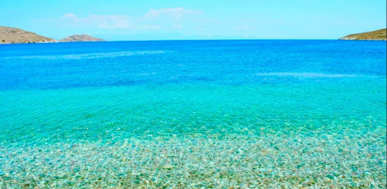 «Daily Telegraph»: Τα 10 ιδανικά ελληνικά νησιά για μετά την πανδημία