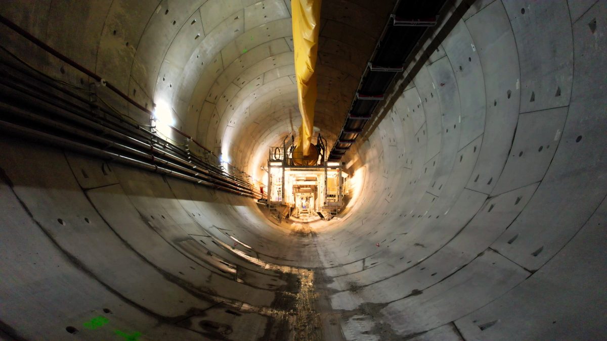 Σε πλήρη εξέλιξη το μεγάλο σιδηροδρομικό έργο του Ομίλου AKTOR στην Ρουμανία