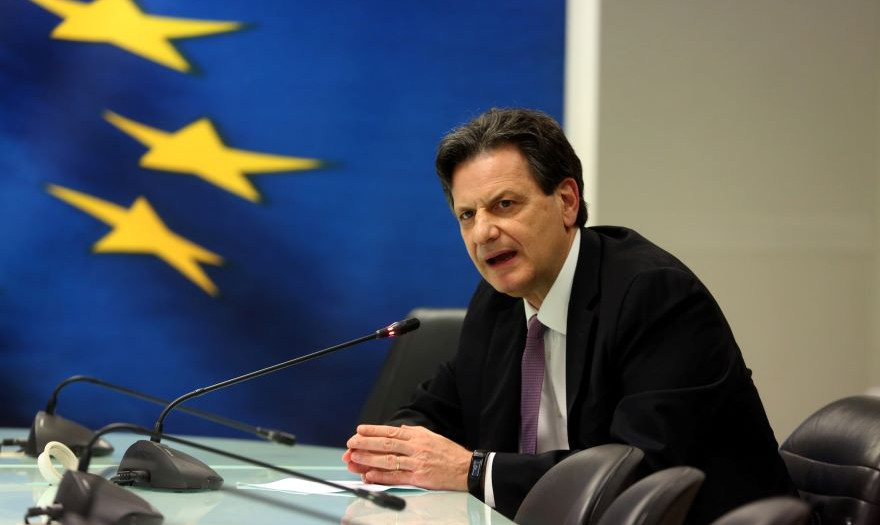 Ελλειμμα 1,5 δισ. έναντι στόχου 2,7 δισ. το πρώτο δίμηνο