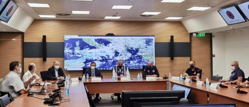 Μέτρα για την κακοκαιρία: Απαγόρευση κυκλοφορίας σε Κηφισό – Παραλιακή – Κλειστό το Δημόσιο