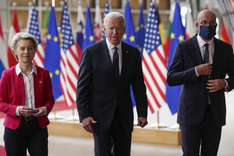 Σύνοδος Ε.Ε.-ΗΠΑ: Αναγκαία η βιώσιμη αποκλιμάκωση στην Αν. Μεσόγειο