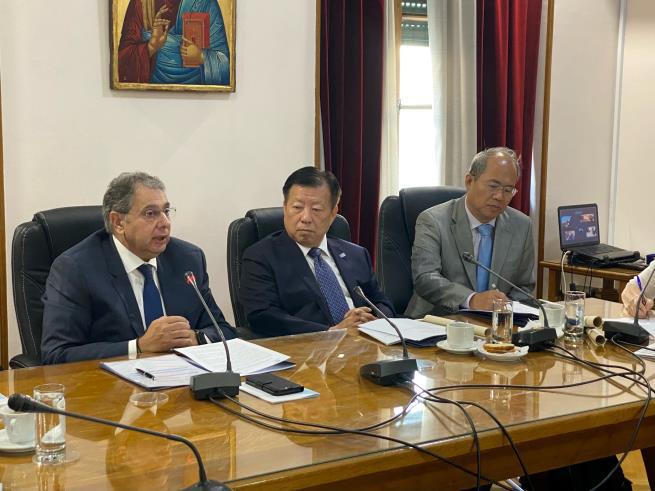 Ο Πρέσβης της Κίνας και ο Περιφερειάρχης της Επαρχίας Jiangsu στο Ε.Β.Ε.Π.: Θετική η οικονομική ανάπτυξη που παρουσιάζει η Ελλάδα