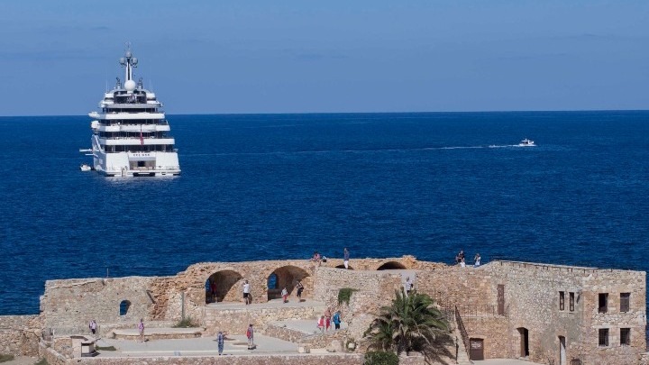 Σταθερή η «ρότα» της κρουαζιέρας στο λιμάνι της Σούδας