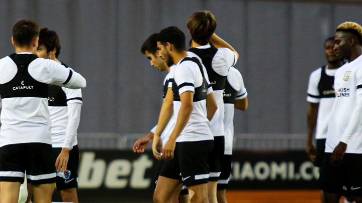 Πλησιάζει… Ολυμπιακό η Νέφτσι Μπακού