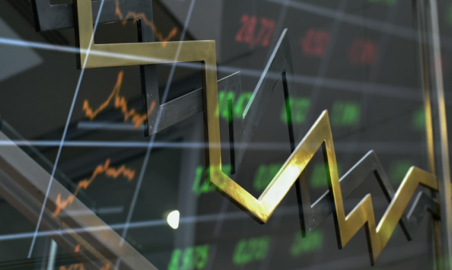 ΧΑ: Σε πτωτική τροχιά προς τις 900 μ. η αγορά