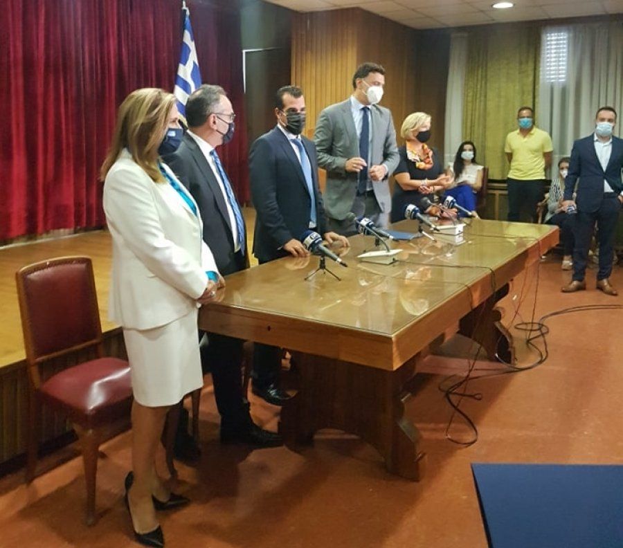 Υπουργείο Υγείας: Ευχές και προτροπές στην τελετή παραλαβής – παράδοσης