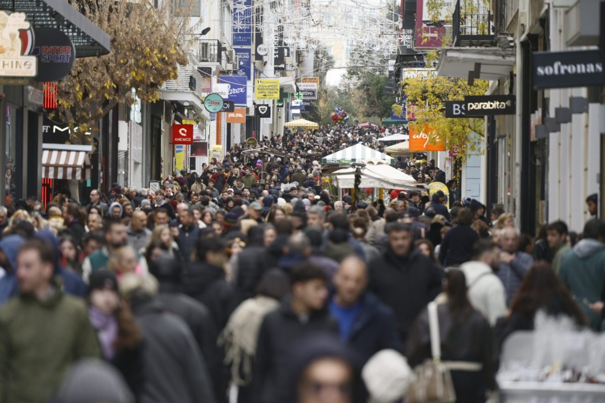 Αυξημένοι από σήμερα οι μισθοί με τη νέα φορολογική κλίμακα – Ποιοι κερδίζουν και πόσα
