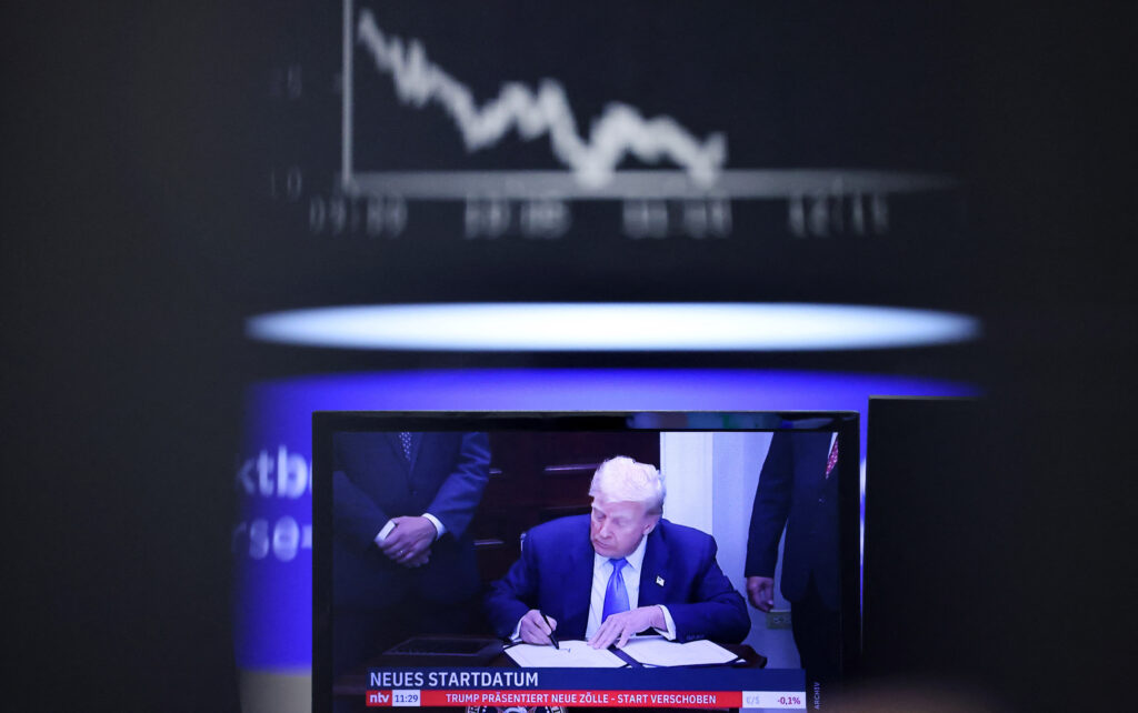 ΗΠΑ – Δασμοί: Αγωγές για επιστροφές χρημάτων από τα κέρδη των 133 δισ. πυροδοτεί η απόφαση του Ανωτάτου Δικαστηρίου