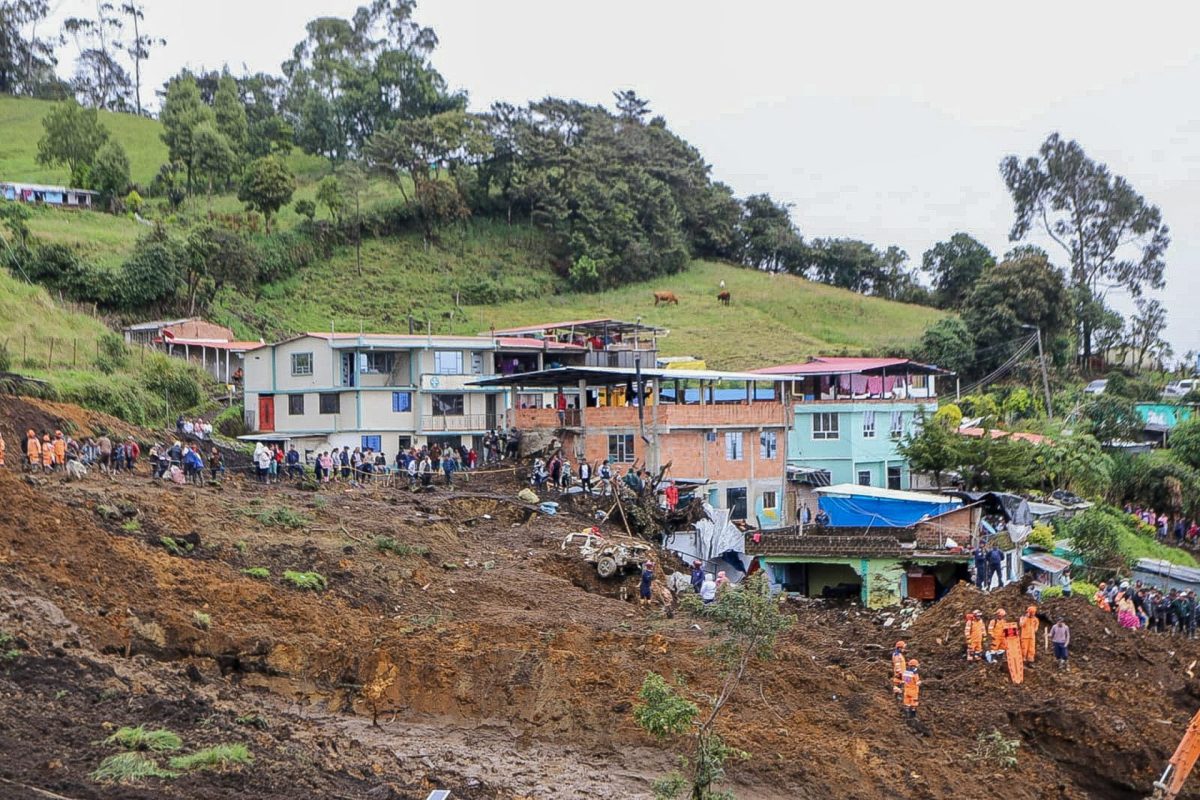 Κολομβία: Φονικές πλημμύρες από καταρρακτώδεις βροχές – 13 νεκροί και εκτεταμένες καταστροφές