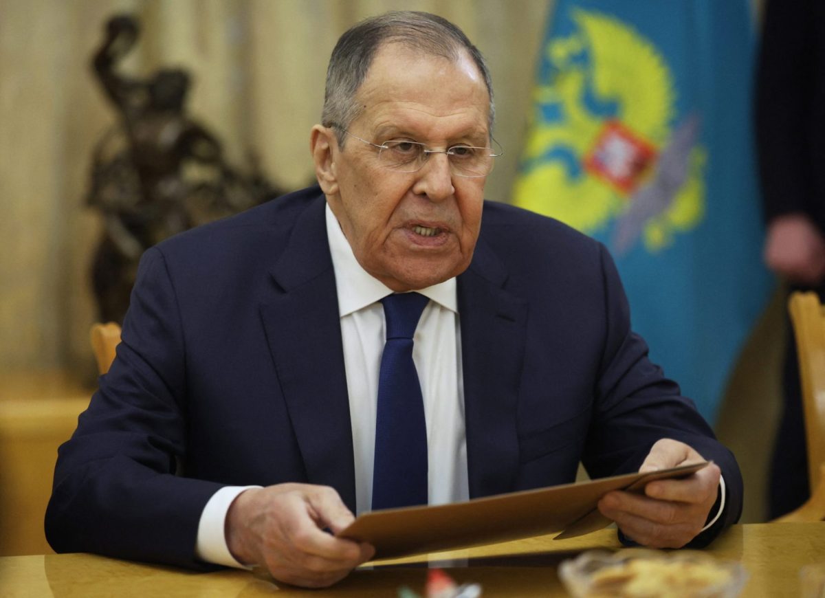 «Ο Τραμπ έβαλε την Ευρώπη στη θέση της», δήλωσε ο Λαβρόφ – Προεξοφλεί συνομιλίες διαρκείας για την Ουκρανία