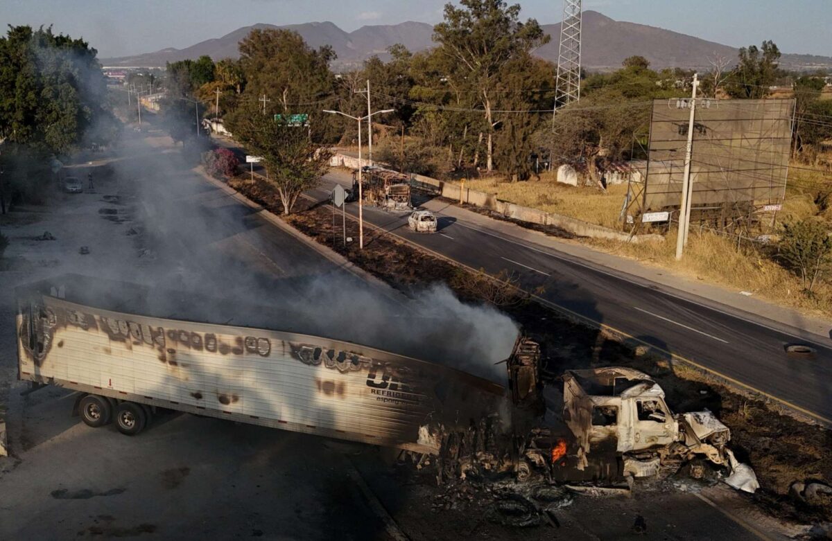 Μεξικό: Τουρίστες εγκλωβισμένοι, διακοπή πτήσεων και φόβοι για ολοκληρωτικά αντίποινα μετά τον θάνατο του «Ελ Μέντσο»