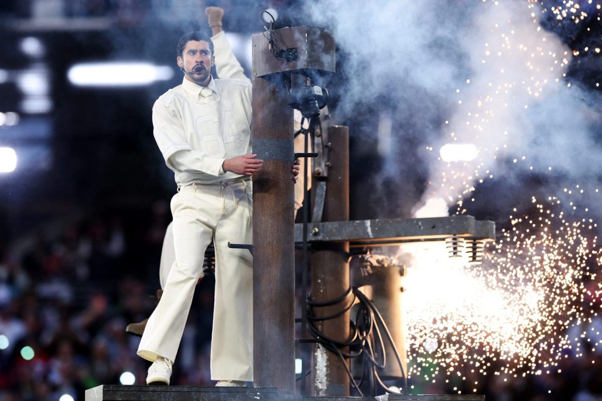 Ο Μαρκ Άντονι ετοιμάζεται για την πρεμιέρα του στο Λας Βέγκας και αποθεώνει τον Bad Bunny