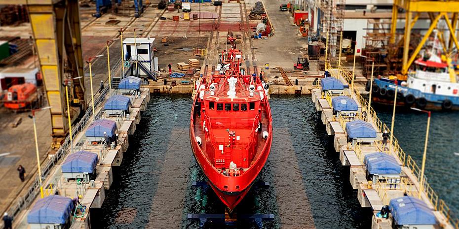 Προηγμένο σύστημα ανέλκυσης πλοίων ενεργοποίησε η ΟΝΕΧ στα Ναυπηγεία Σύρου