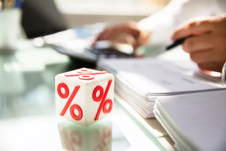 Η απόφαση του Αρείου Πάγου και οι επιπτώσεις στον νόμο Κατσέλη – Πώς ρίχνει τις δόσεις για 350.000 δανειολήπτες – Τι θα κάνουν τράπεζες και servicers