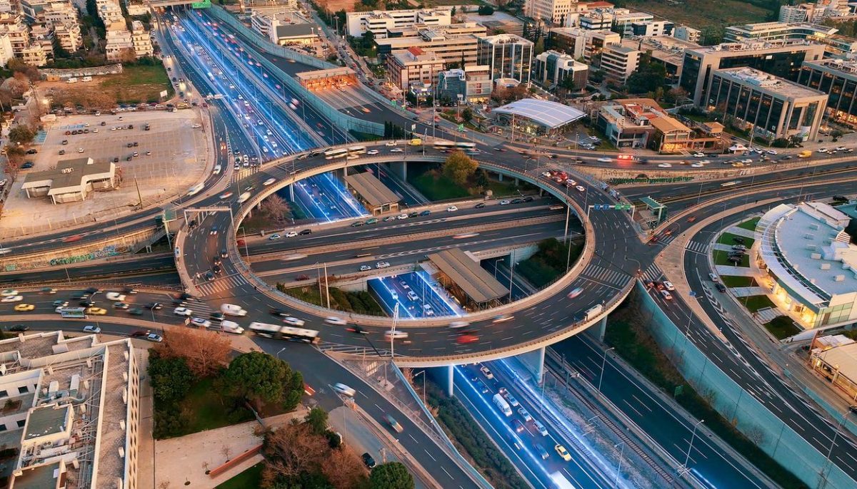 «Ναι» στις Επεκτάσεις της Αττικής οδού υπό προϋποθέσεις: Αναθέσεις με διαγωνιστική διαδικασία – Χρηματοδότηση από την Ε.Ε. και όχι από το ΠΔΕ!