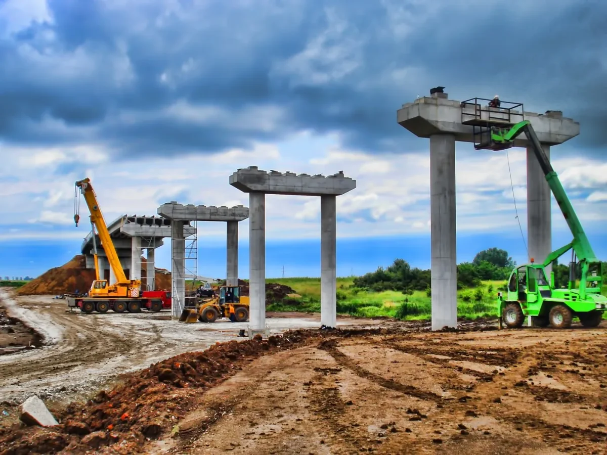 Νέα «επιδημία» στις κατασκευές: Οι εργολάβοι εγκαταλείπουν τα «άμεσης δαπάνης» έργα που έχουν αναλάβει με μεγάλες εκπτώσεις!