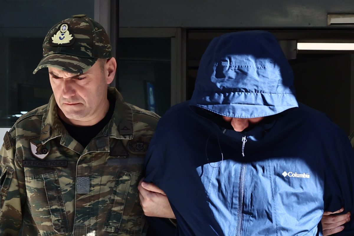 Υπόθεση κατασκοπείας: Στο μικροσκόπιο τα ταξίδια του Κινέζου κατάσκοπου στην Αθήνα και του σμηναγού στο Πεκίνο – Ακόμη δύο απόστρατους ερευνούν οι αρχές