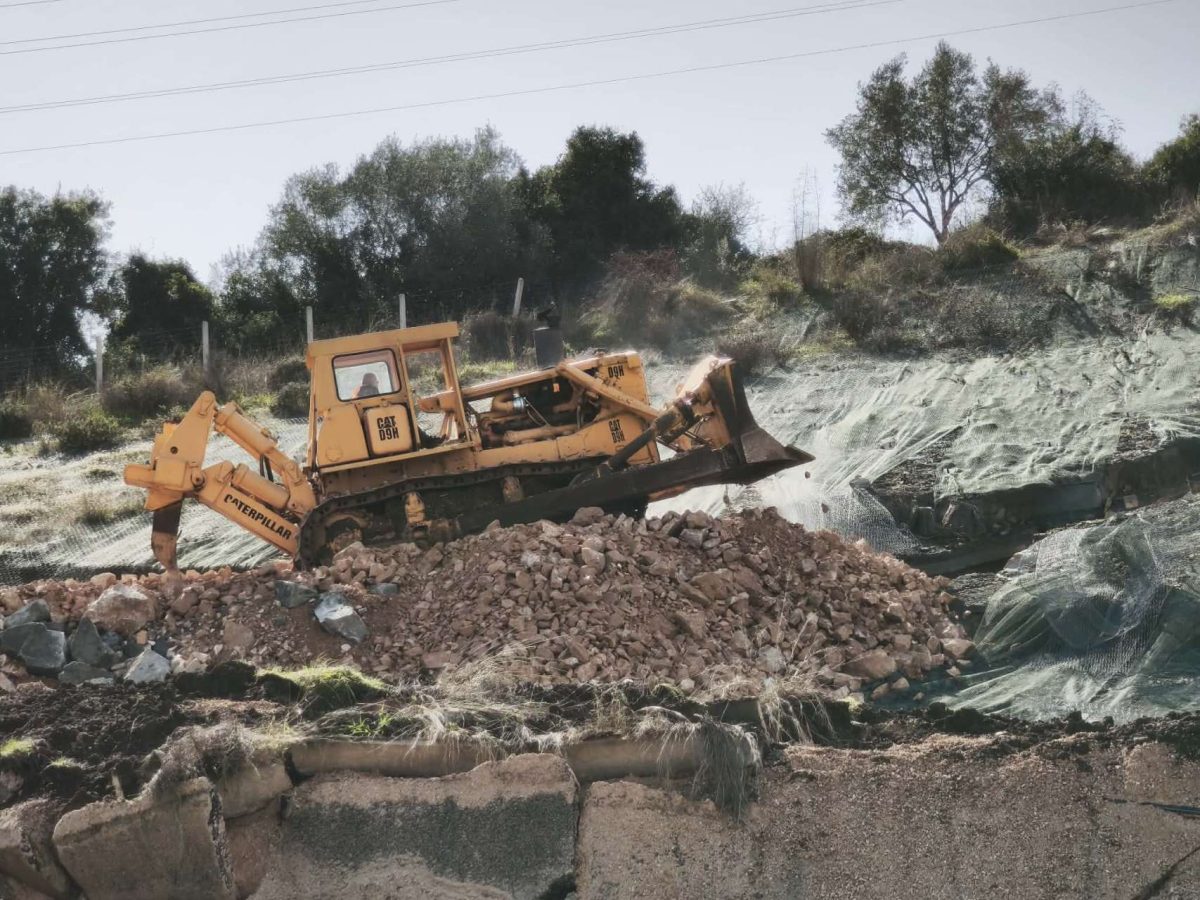 Πυρετώδεις οι εργασίες αποκατάστασης στην Ιόνια Οδό – Σε επιφυλακή για μικροκατολισθήσεις