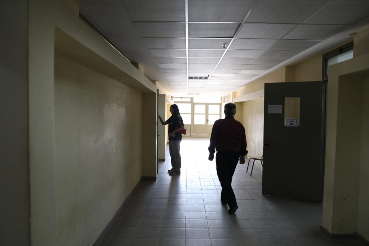 Eπίθεση από εξωσχολικό δέχτηκε καθηγητής μέσα σε λύκειο των Χανίων