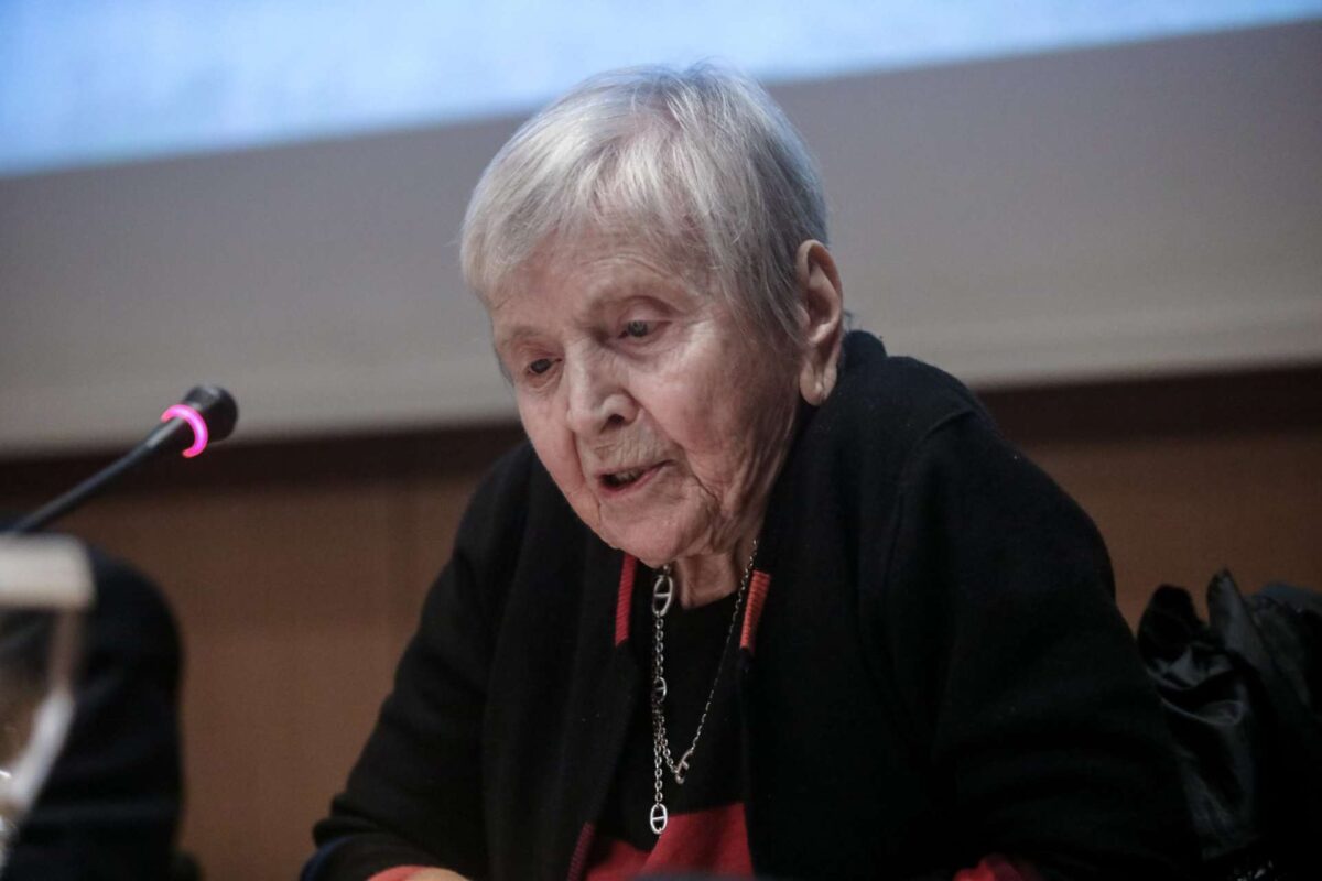 Θλίψη για το θάνατο της Ελένης Γλύκατζη-Αρβελέρ: Παρακαταθήκη για τις επόμενες γενιές το πλούσιο συγγραφικό της έργο