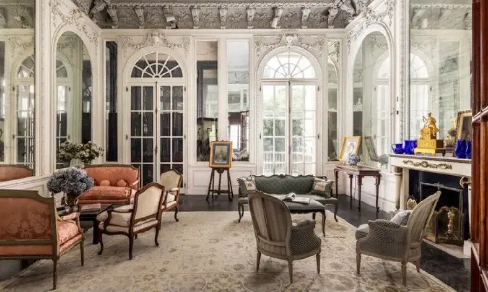 Η έπαυλη του Ολεγκ Κασίνι στο Μανχάταν πωλείται με «κούρεμα» σχεδόν 50% μετά από δραματική πτώχευση