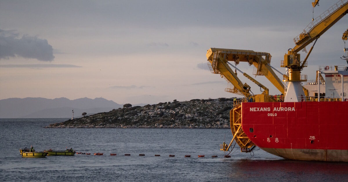 Εκατομμύρια ευρώ εξοικονομήθηκαν από τη μεγάλη ηλεκτρική διασύνδεση της Κρήτης το Δεκέμβριο