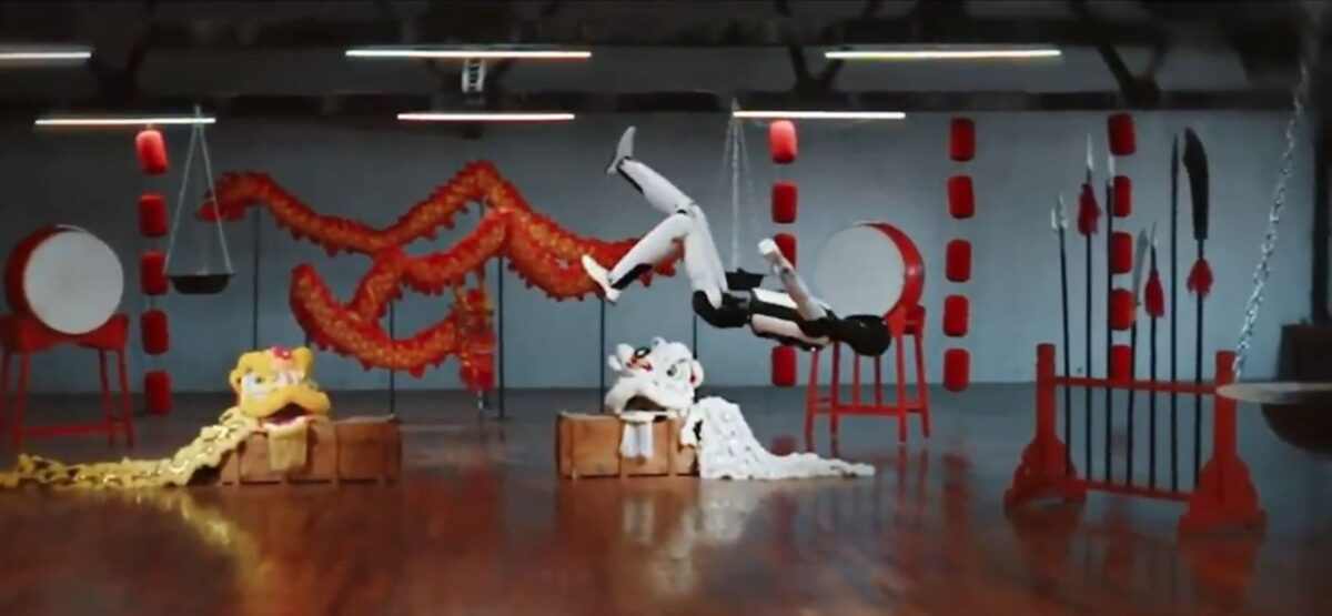 H κινεζική AgiBot παρουσίασε ένα «Κουνγκ Φου ρομπότ» με διάρκεια ζωής 8 ωρών