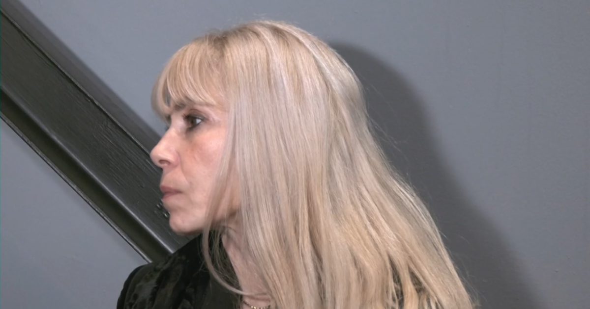 Ενοχλημένη η Μυρτώ Αλικάκη με την ερώτηση για τον χωρισμό του πρώην συζύγου της: «Με ενοχλεί τρομερά αυτή η αδιακρισία, το θεωρώ πολύ φτηνό»