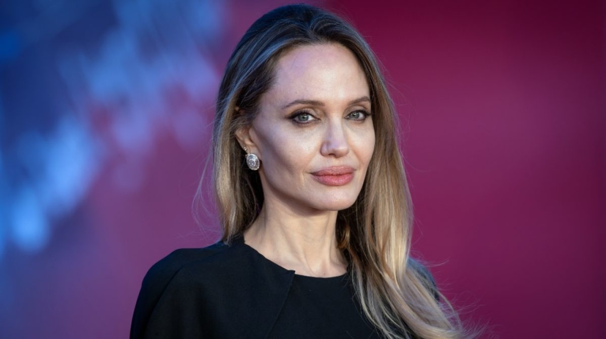 Αντζελίνα Τζολί: «Αγαπώ τις ουλές της μαστεκτομής, δεν με ελκύει μια τέλεια εικόνα ζωής χωρίς σημάδια»