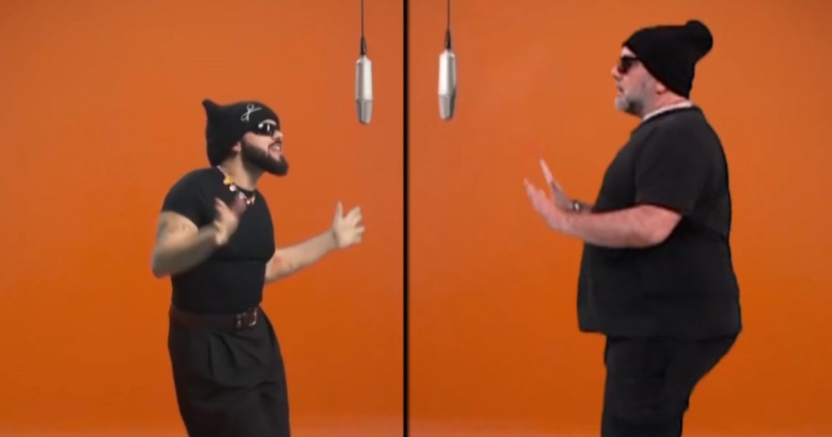 Ο Γρηγόρης Αρναουτόγλου σε επικό βίντεο να τραγουδάει το «Ferto» όπως ο Ακύλας