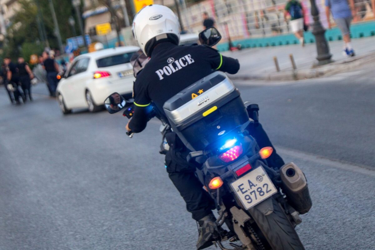 ΕΛΑΣ: Eξαρθρώθηκε σπείρα που διέπραττε κλοπές – Εξιχνιαστήκαν 76 κλοπές-Πάνω από 1,5 εκατομμύρια ευρώ τα κέρδη της