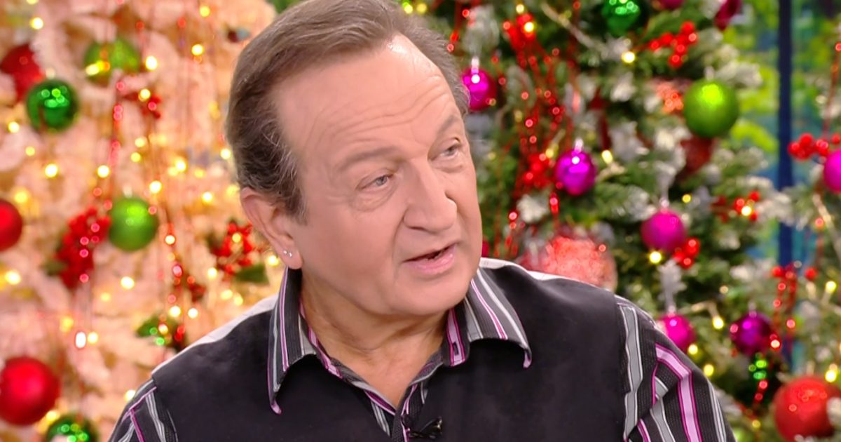 Σπύρος Μπιμπίλας: «Ένας έρωτας που είχα με επηρέαζε και με βασάνιζε πολύ, με κριτίκαρε πάρα πολύ άσχημα για το metoo»