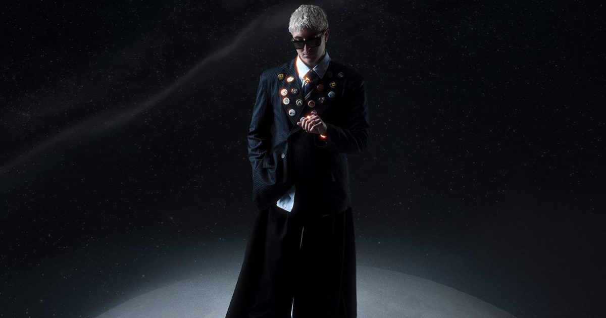 Ο good job Nicky κυκλοφορεί επίσημα το  viral “Dark side of the moon”