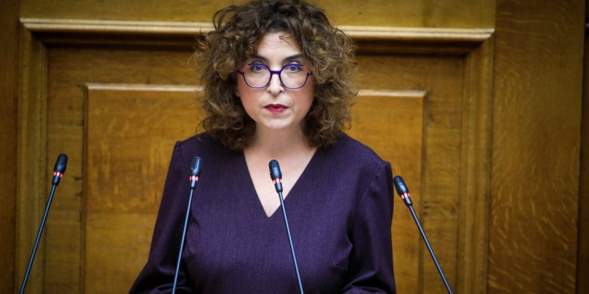 Ελένη Καραγεωργοπούλου: Ανεξαρτητοποιήθηκε από την Πλεύση Ελευθερίας