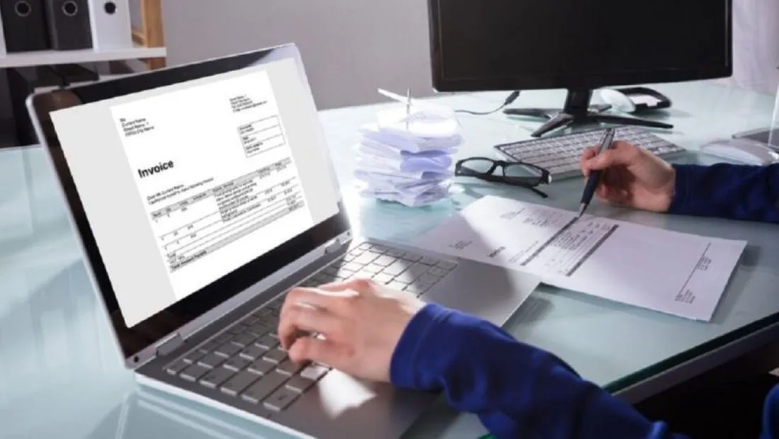 Ηλεκτρονική τιμολόγηση: Βαριά πρόστιμα έως 2.500 ευρώ για τους παραβάτες – Πότε πολλαπλασιάζονται οι ποινές