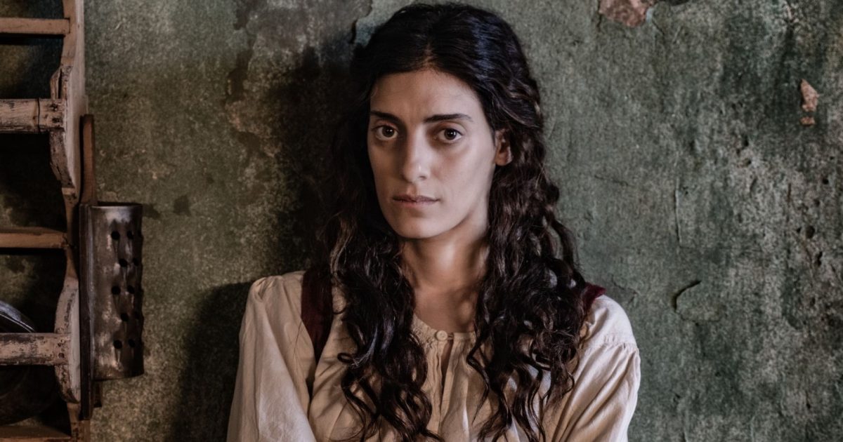 Χριστίνα Χειλά Φαμέλη: «Είχα μια τάση να κρύβω αυτά που νιώθω οπότε μετά έσκαγαν μεγεθυμένα, με βοήθησε η ψυχοθεραπεία»