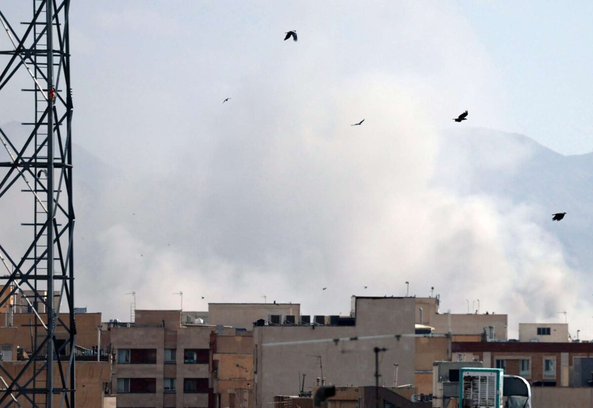 Ποιους είχαν στόχο οι επιθέσεις από ΗΠΑ και Ισραήλ στο Ιράν