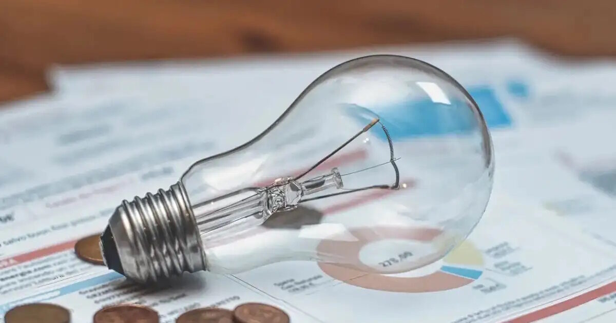 Λογαριασμοί ρεύματος: Η πτώση στη χονδρική αγορά αποκτά διάρκεια και θα οδηγήσει σε χαμηλότερα τιμολόγια για τον καταναλωτή