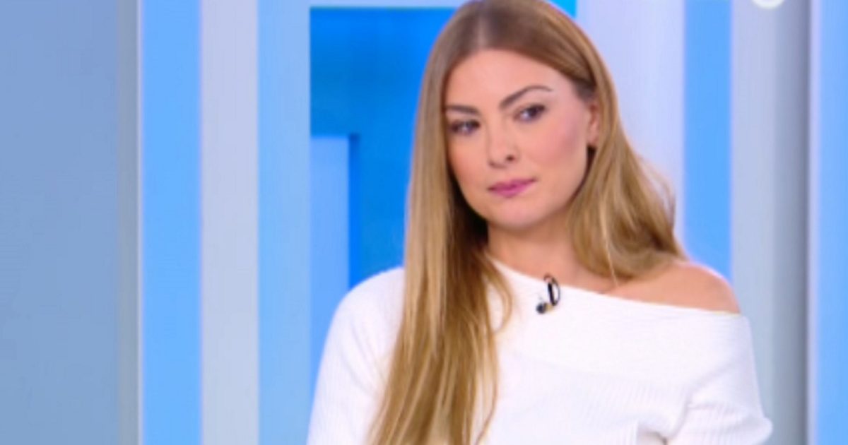 Δέσποινα Καμπούρη: «Αν αυτό λέγεται αυτοαναφορικότητα, εγώ δεν έχω κανένα πρόβλημα μ’ αυτήν»