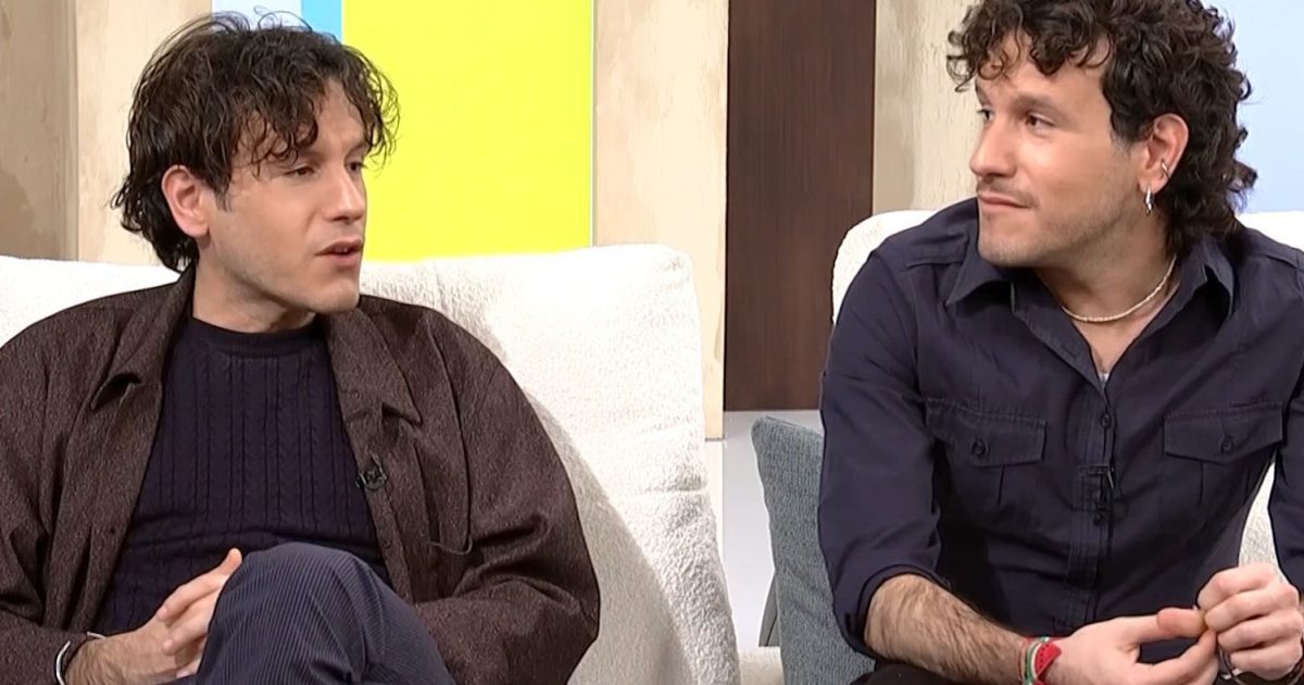 Μιχάλης και Παντελής Καλογεράκης: «Δεν ήταν κι ακριβώς επιλογή η μελοποιημένη ποίηση, όταν διαβάζαμε Σεφέρη και Ρίτσο δεν καταλαβαίναμε και τίποτα»