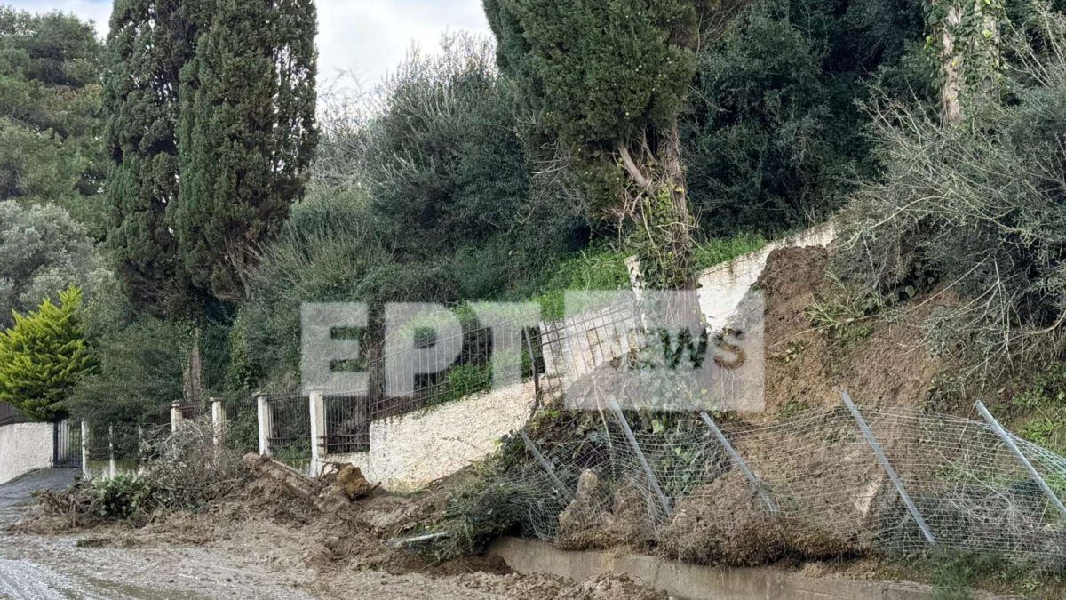 Ικαρία: Βράχοι και φερτά υλικά έκλεισαν τον δρόμο Φραντάτο – Πετροπούλι
