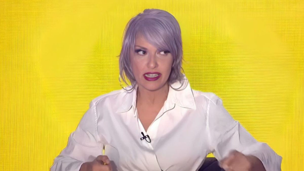 Ματθίλδη Μαγγίρα για Τριαντάφυλλο: «Μίλησε για κλόουν αυτός που είχε πάει στο Survivor και έκανε τον Ταρζάν;»