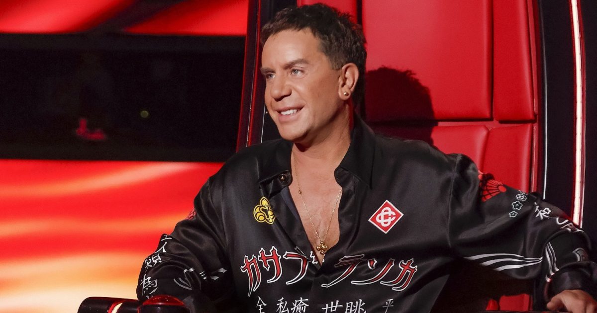 Γιώργος Μαζωνάκης: Μεταφέρθηκε εσπευσμένα σε νοσοκομείο με έντονους πόνους και πυρετό