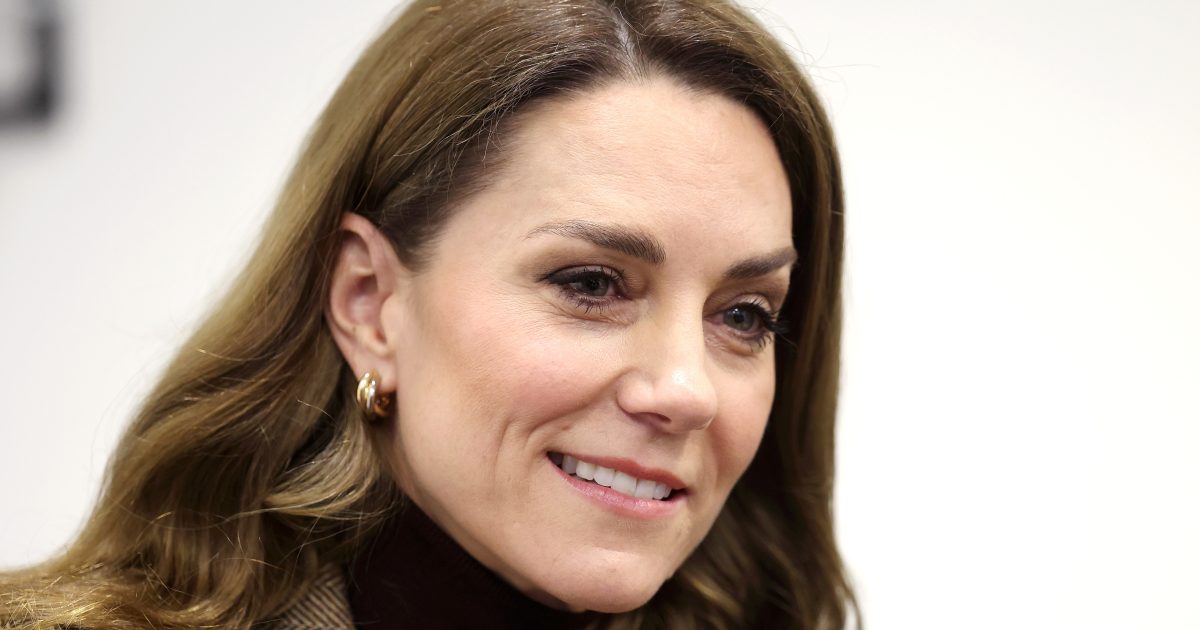 Η Κέιτ Μίντλετον στο πιο ηχηρό μήνυμα για την Παγκόσμια Ημέρα κατά του Καρκίνου: «Να ξέρετε ότι δεν είστε μόνοι»