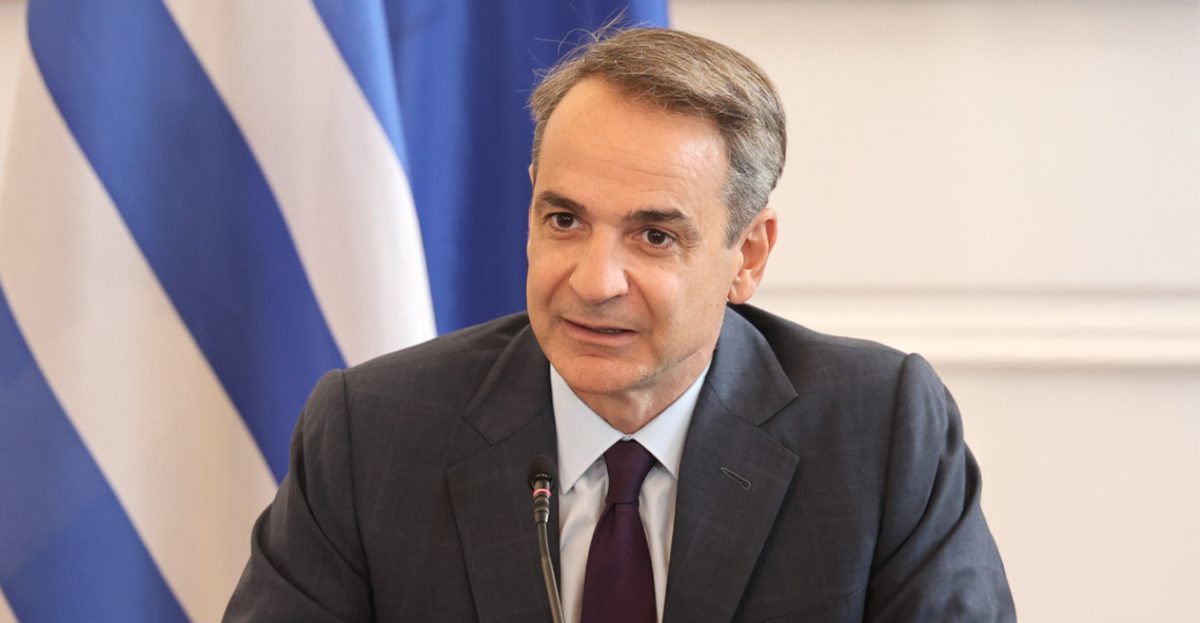 Μητσοτάκης: Η σκέψη όλων μας στις οικογένειες που πενθούν και στους ανθρώπους που δεν γύρισαν σπίτια τους